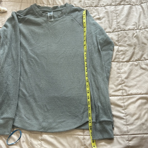 NWT Mono B ribbed pullover - Picture 10 of 11